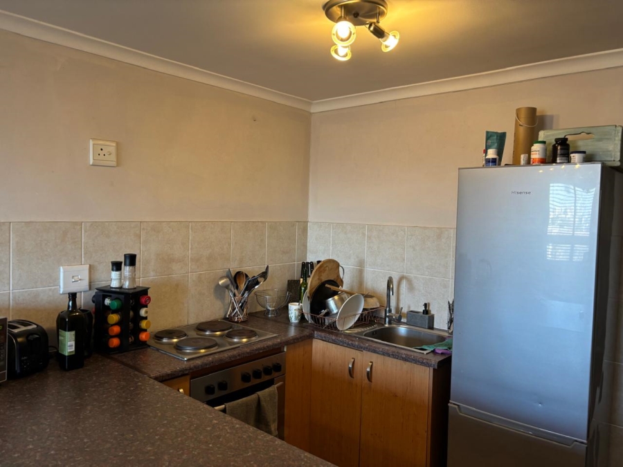 To Let 1 Bedroom Property for Rent in Salt River Western Cape